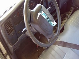 1998 TOYOTA TACOMA, WHITE, STD CAB, 2.4L, AT, 2WD,  Z25075